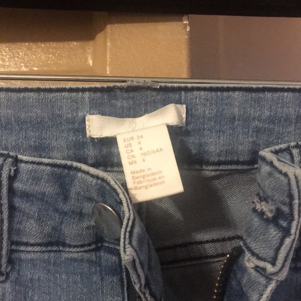 H&M jeans - Picture 2 of 3